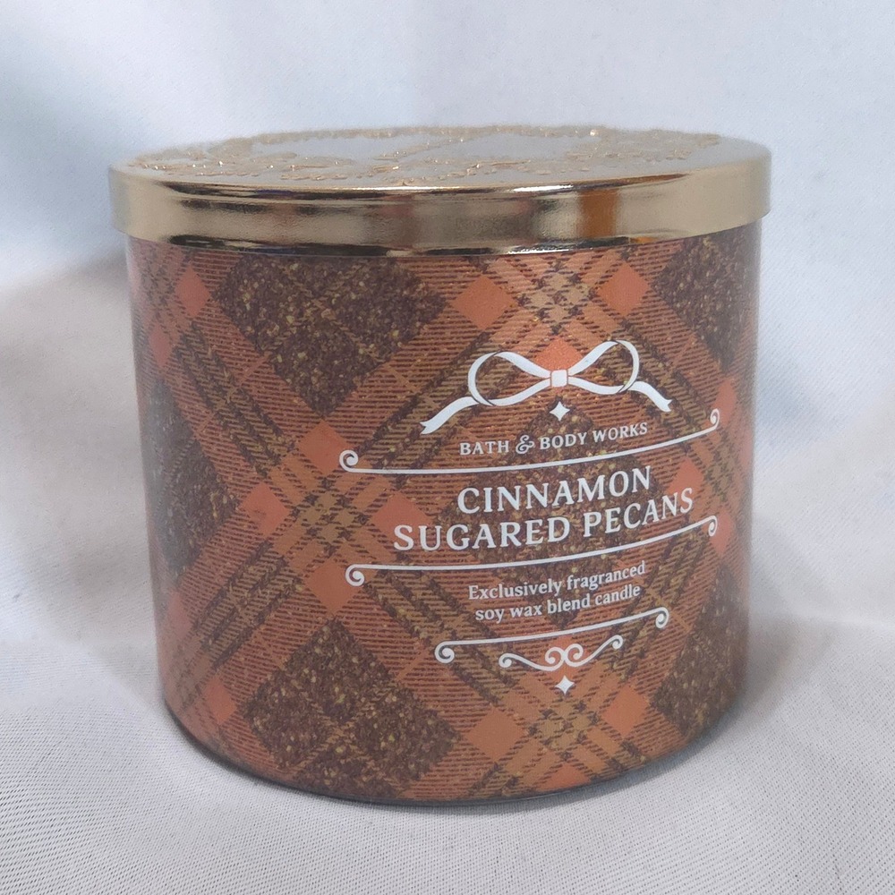 Bath & Body Works Cinnamon Sugared Pecans 2 Wick Candle 14.5oz Soy Wax